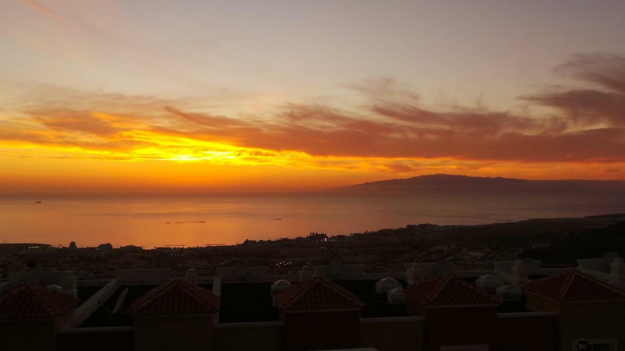 Sunset View And Pool In Paradise アデヘ エクステリア 写真